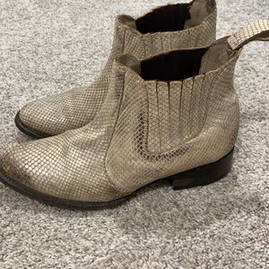 Freebird bootie